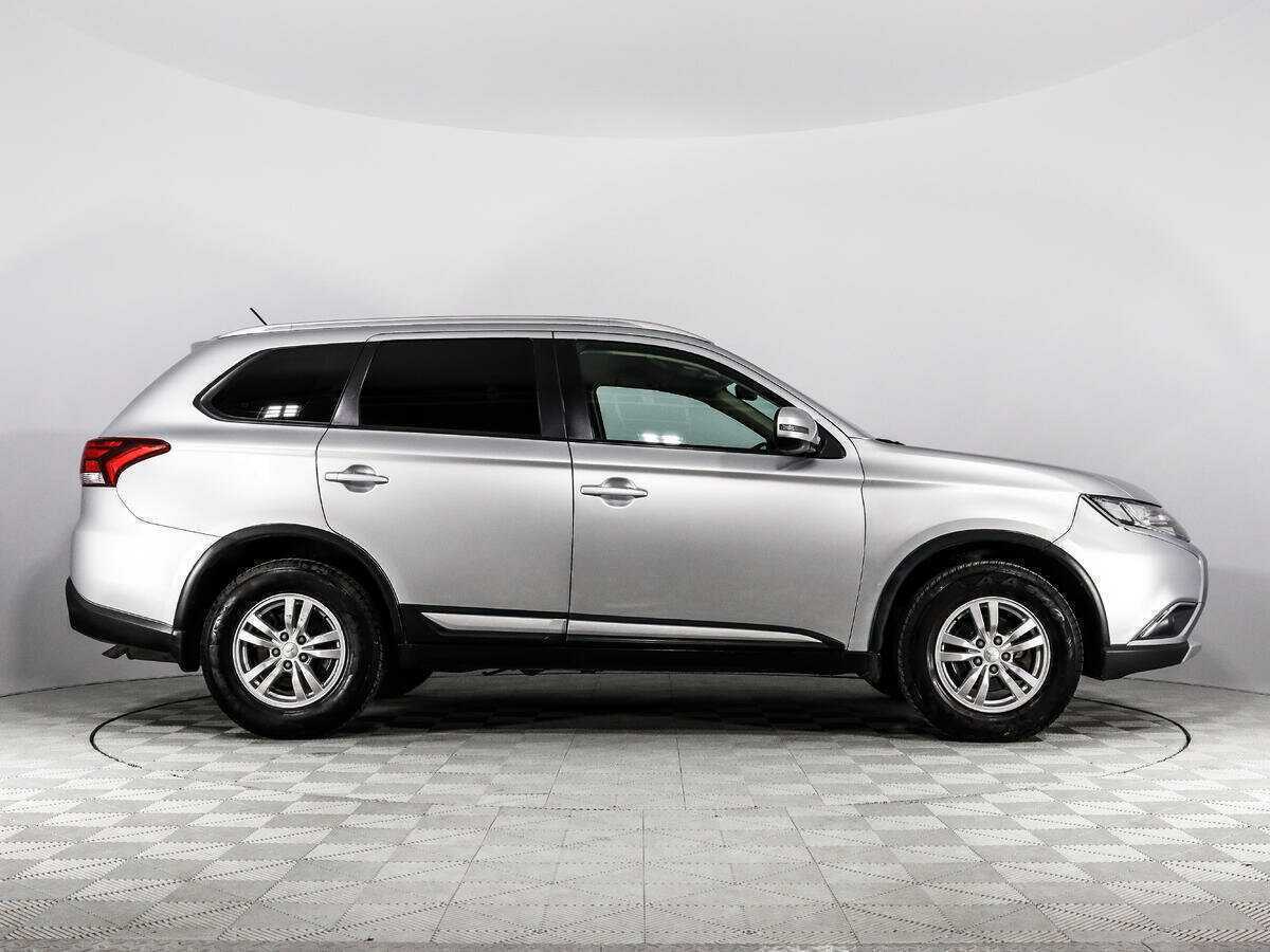 Mitsubishi Outlander б/у, 2015, Вариатор. Фото: #3