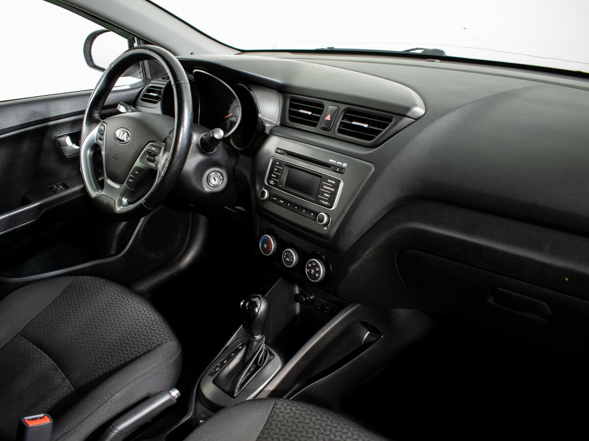 Kia Rio б/у, 2015, Автоматическая. Фото: #9