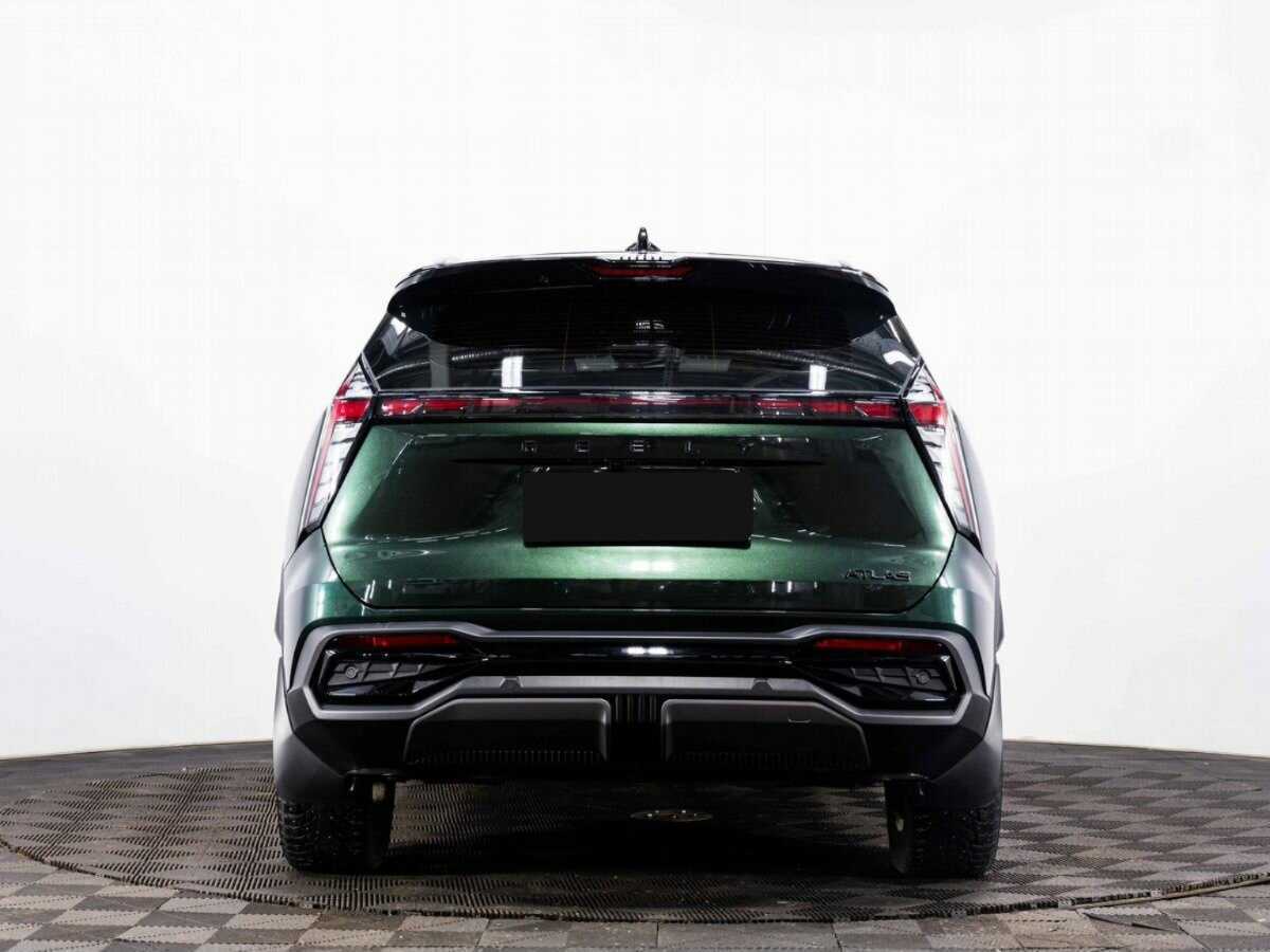 Geely Atlas б/у, 2023, Роботизированная. Фото: #4