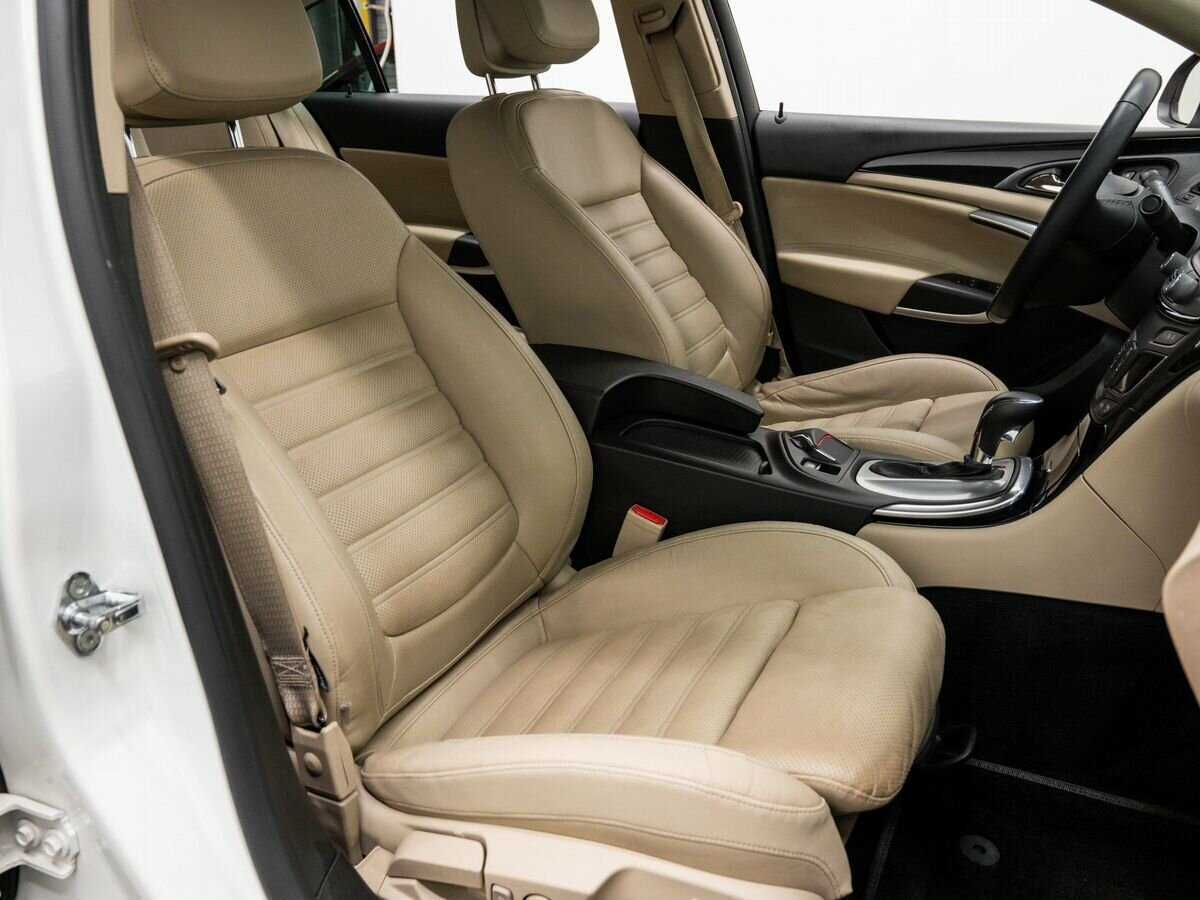 Opel Insignia б/у, 2015, Автоматическая. Фото: #8