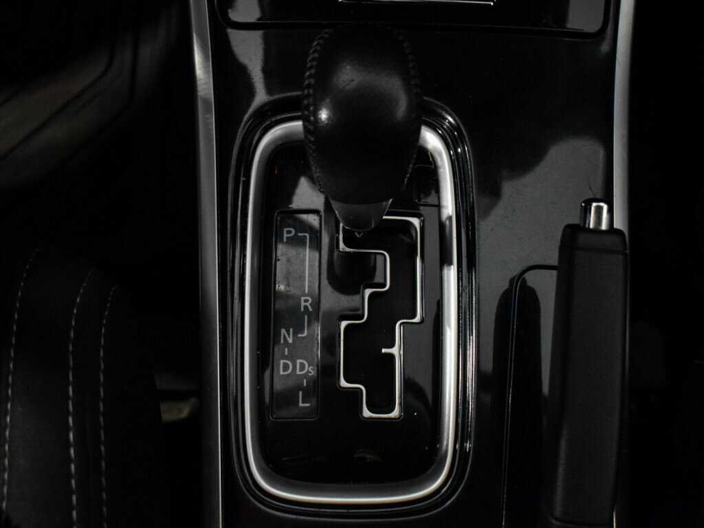 Mitsubishi Outlander б/у, 2017, Вариатор. Фото: #10