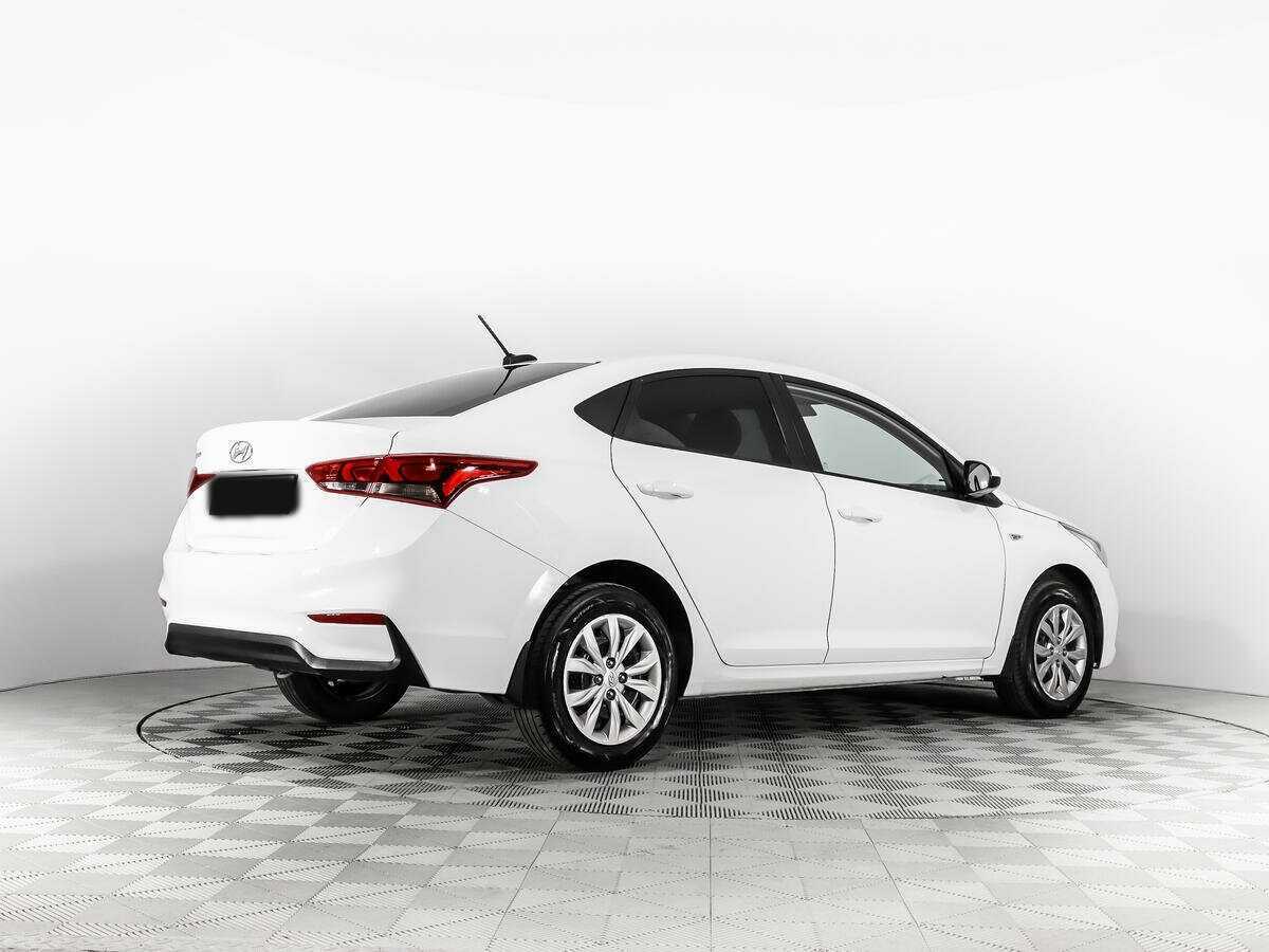 Hyundai Solaris б/у, 2018, Механическая. Фото: #4