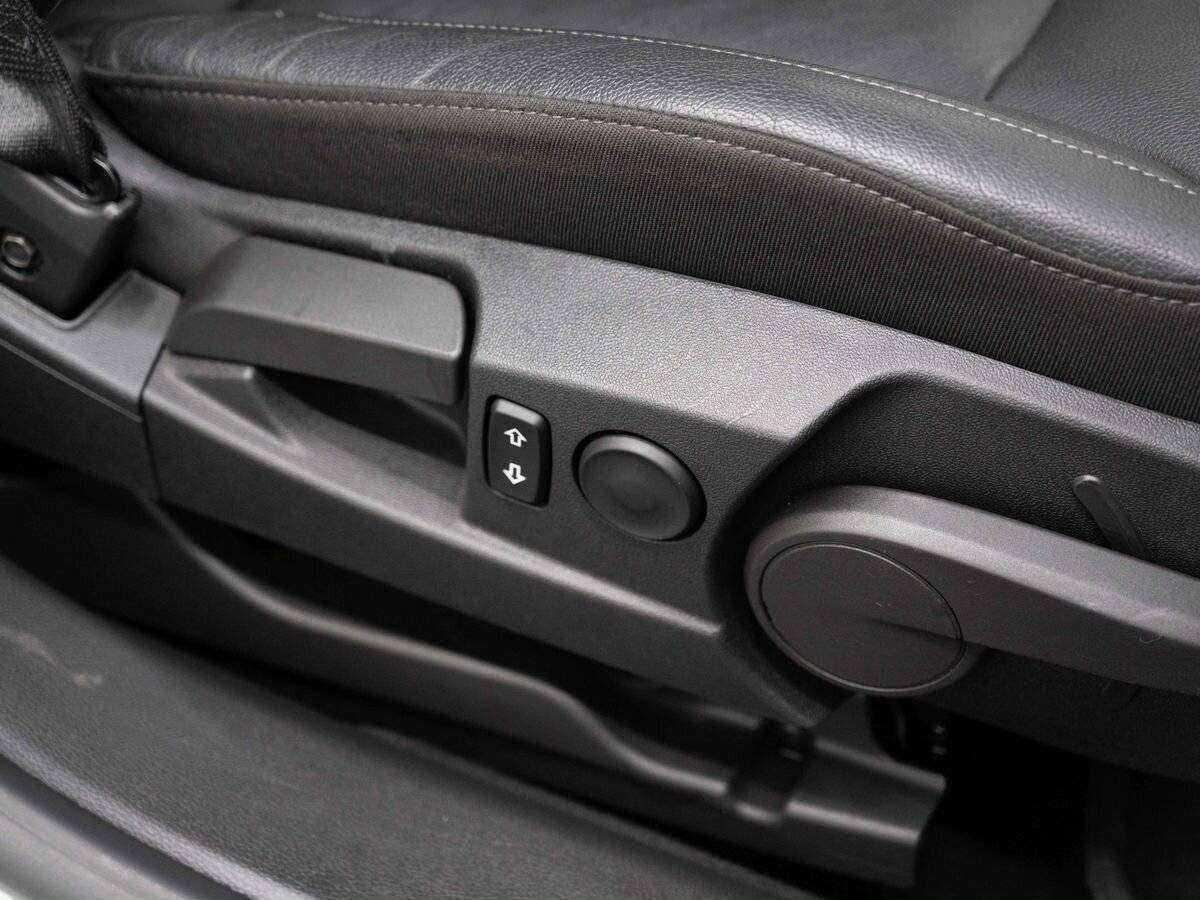 Opel Insignia б/у, 2013, Механическая. Фото: #15