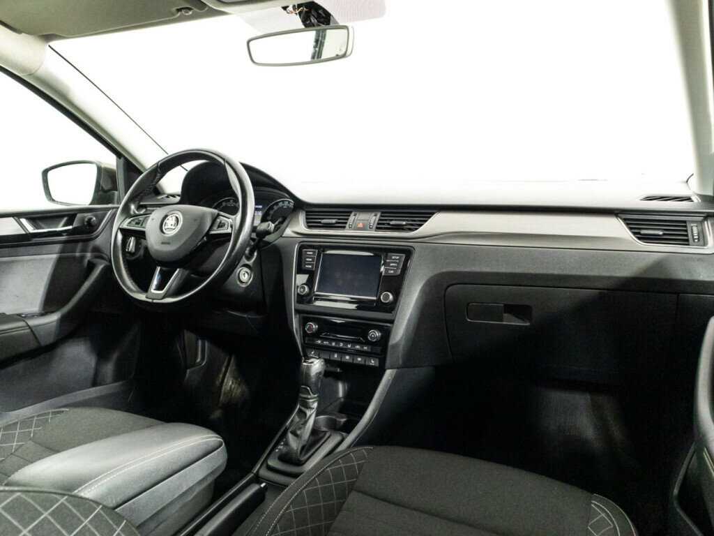 Skoda Rapid б/у, 2018, Роботизированная. Фото: #8