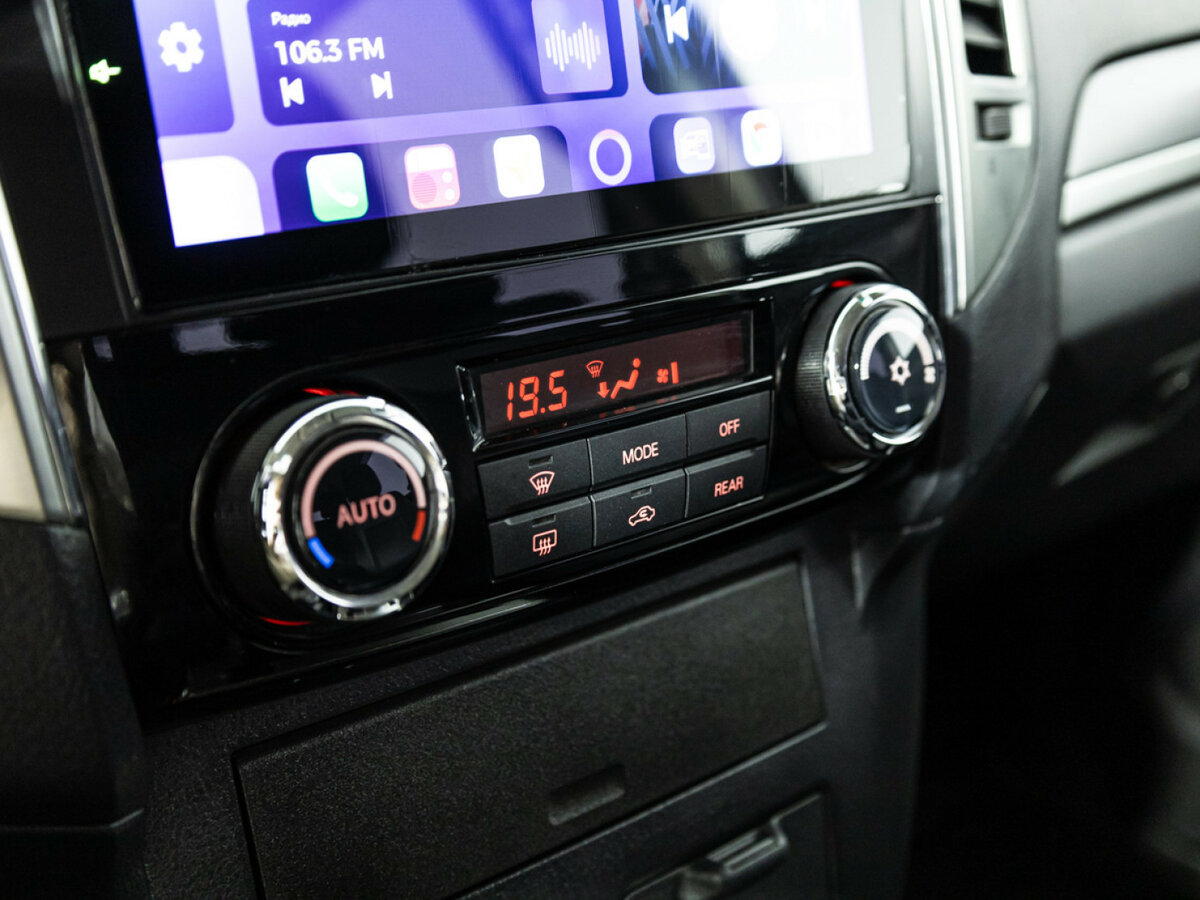 Mitsubishi Pajero б/у, 2015, Автоматическая. Фото: #15