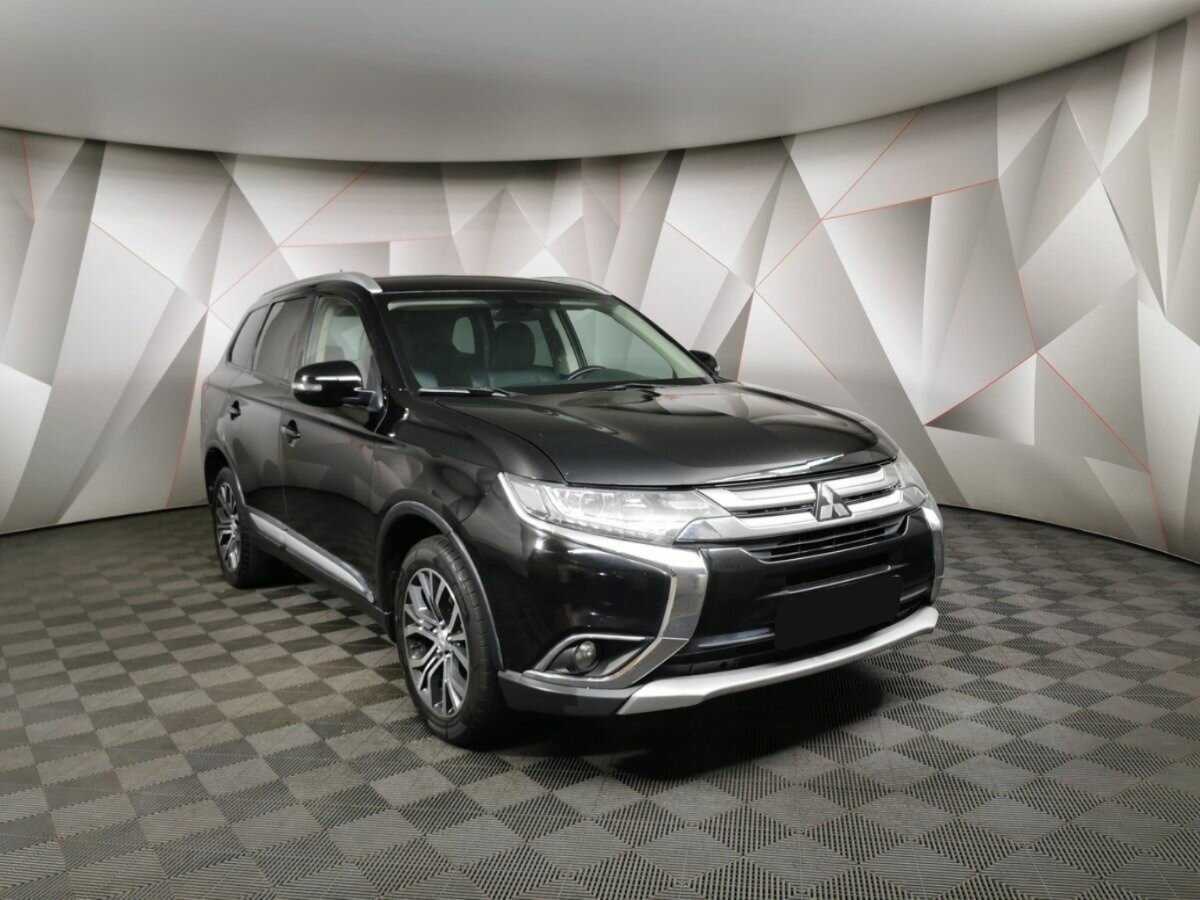 Mitsubishi Outlander б/у, 2016, Вариатор. Фото: #2