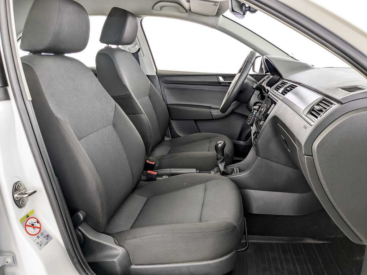 Skoda Rapid б/у, 2019, Механическая. Фото: #16