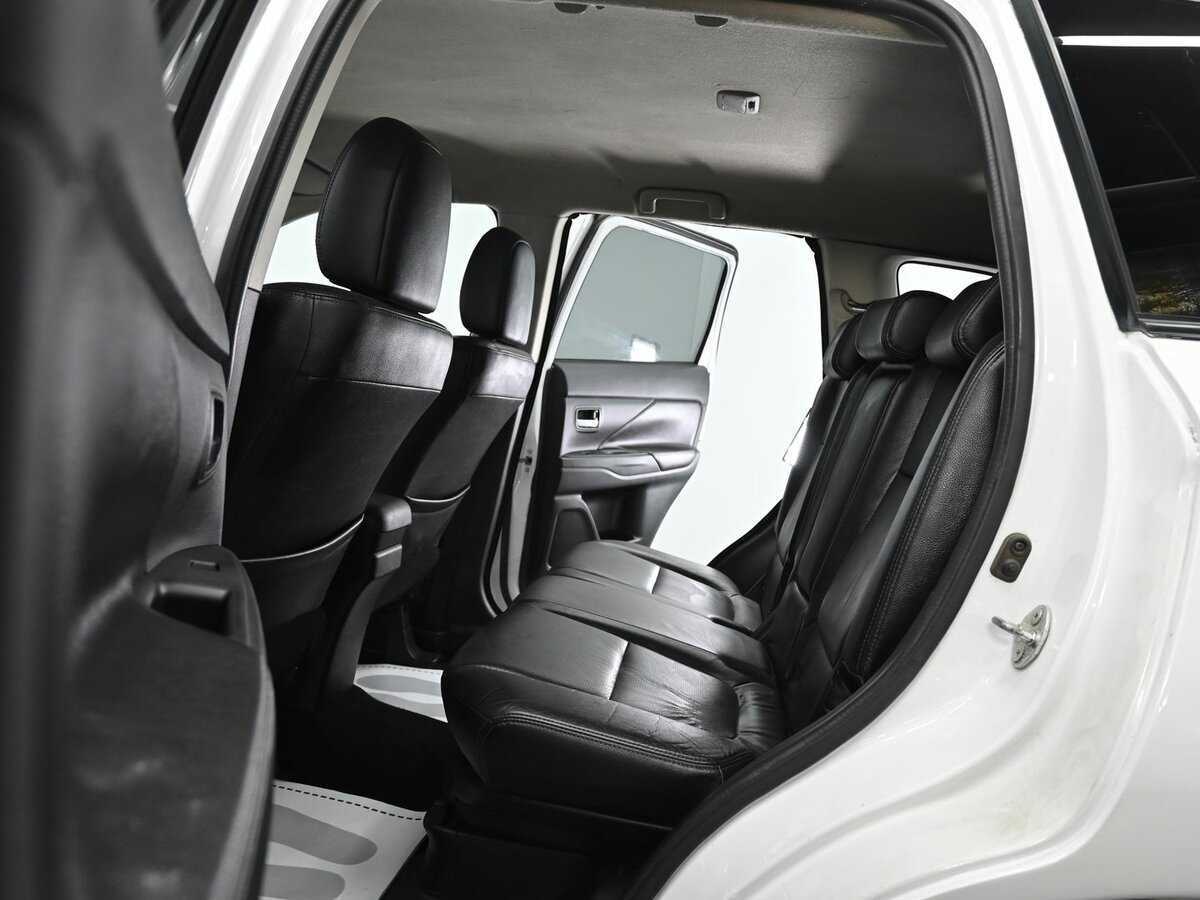 Mitsubishi Outlander б/у, 2012, Вариатор. Фото: #14