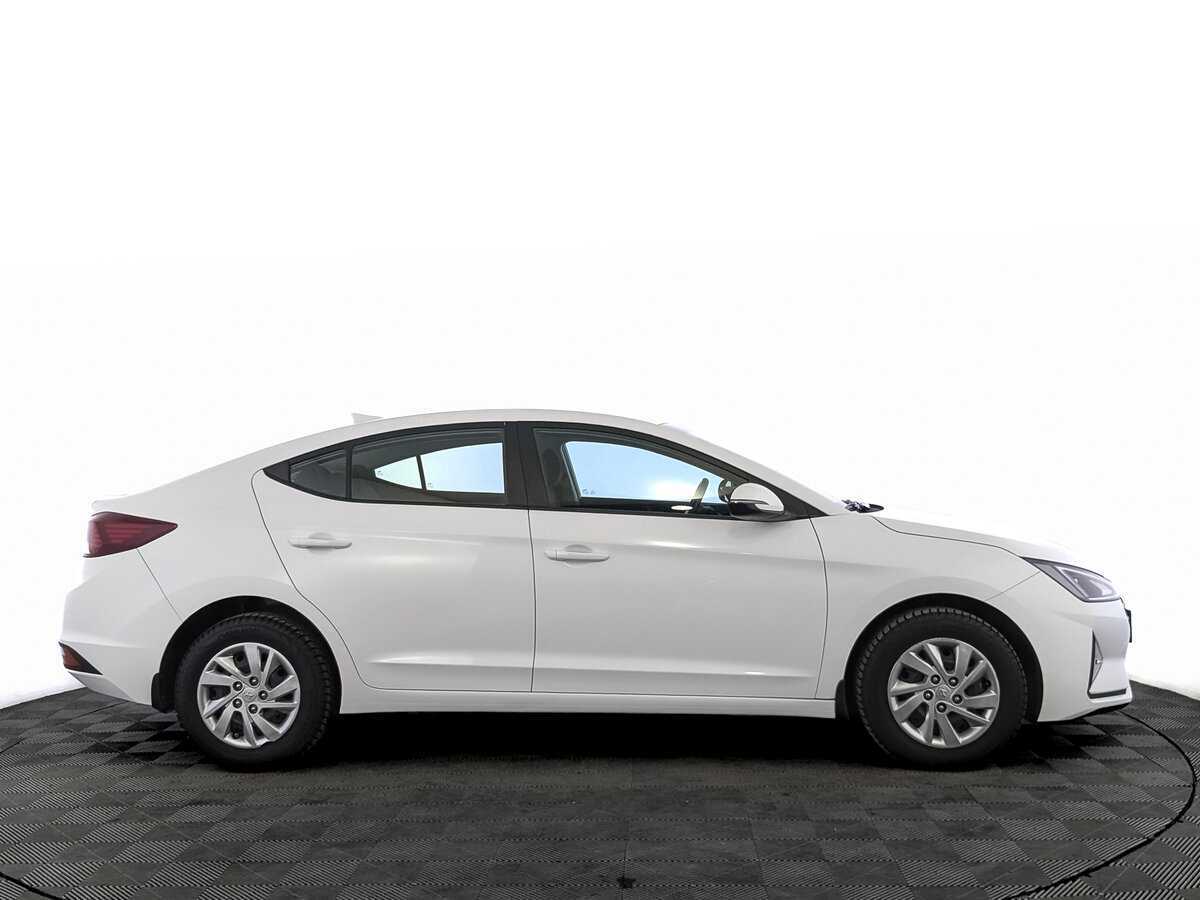 Hyundai Elantra б/у, 2019, Автоматическая. Фото: #3