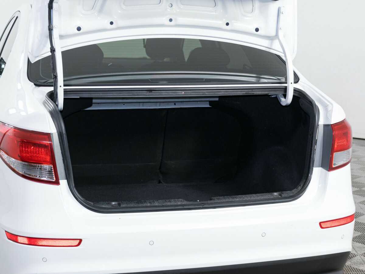 Kia Rio б/у, 2016, Автоматическая. Фото: #6