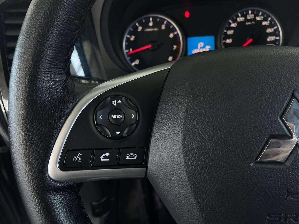 Mitsubishi Outlander б/у, 2018, Вариатор. Фото: #10