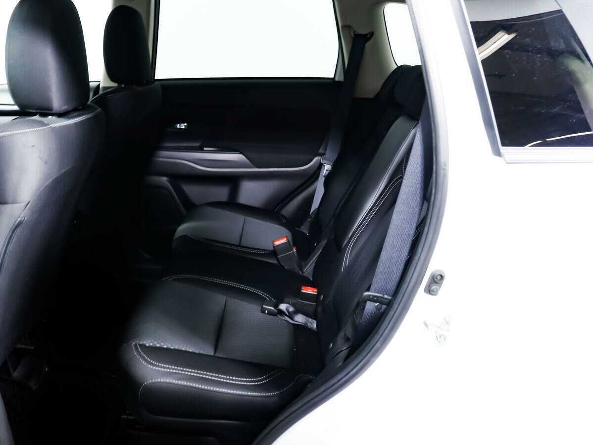 Mitsubishi Outlander б/у, 2020, Вариатор. Фото: #9