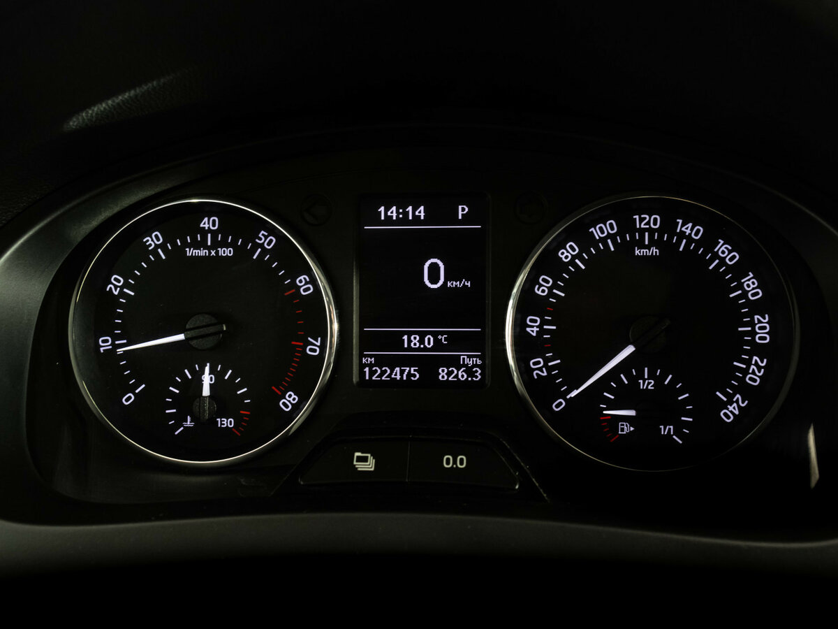 Skoda Rapid б/у, 2015, Автоматическая. Фото: #10