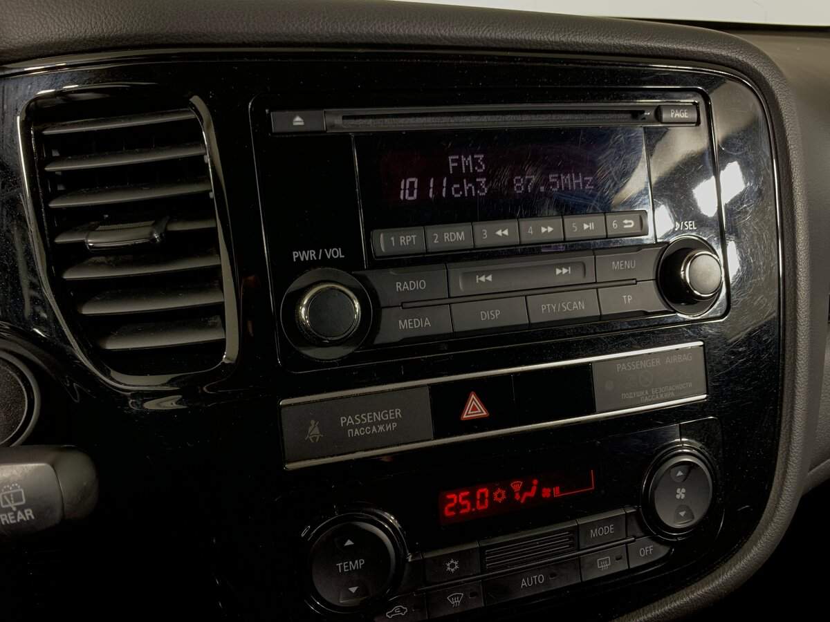 Mitsubishi Outlander б/у, 2019, Вариатор. Фото: #14