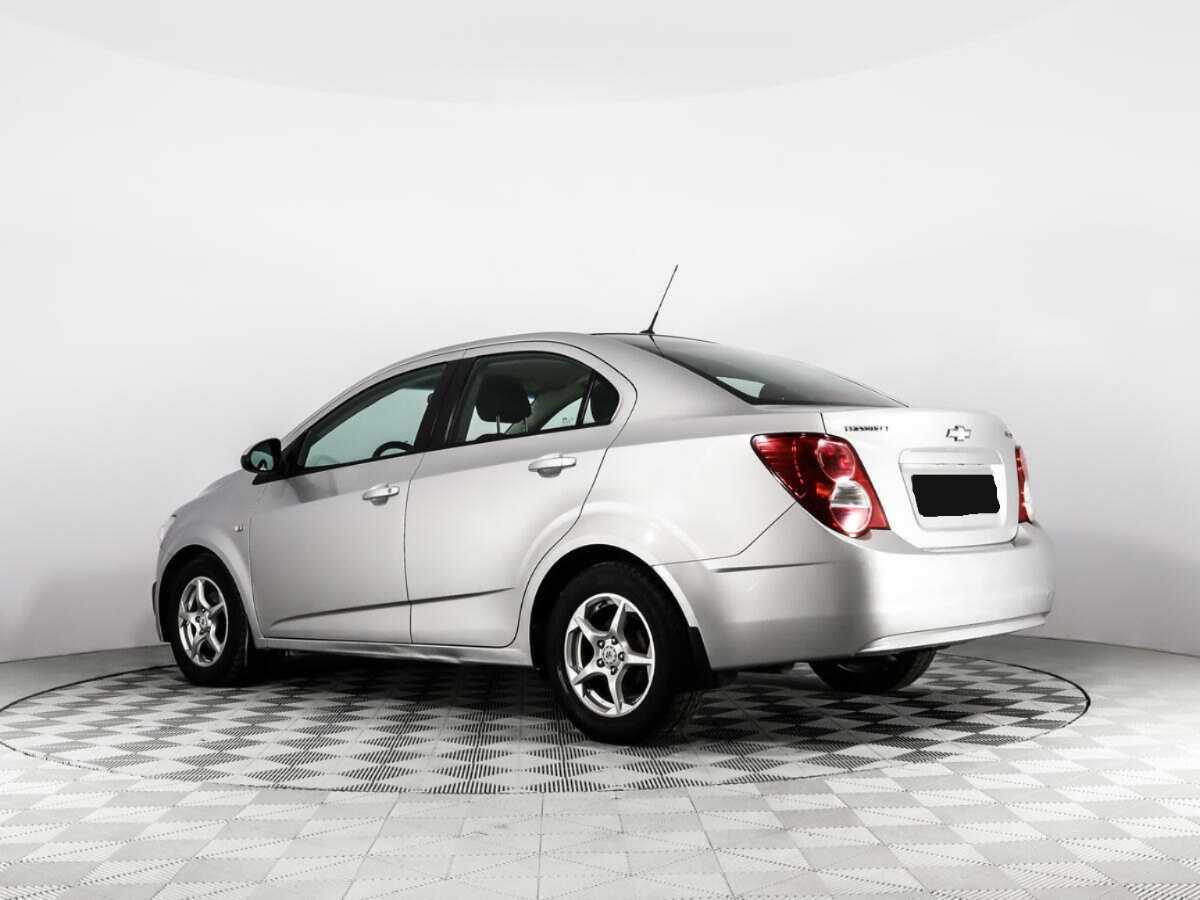 Chevrolet Aveo б/у, 2014, Механическая. Фото: #6