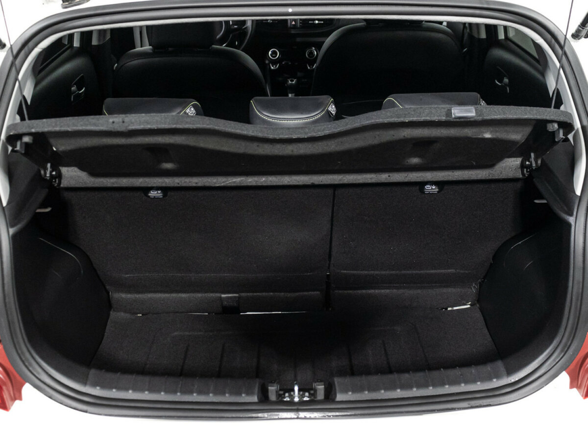 Kia Picanto б/у, 2023, Автоматическая. Фото: #18