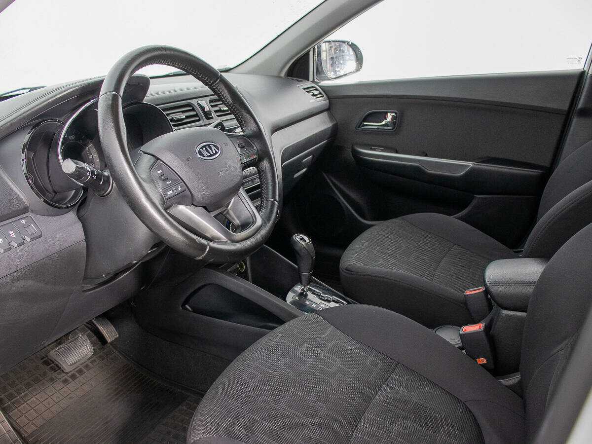 Kia Rio б/у, 2012, Автоматическая. Фото: #9