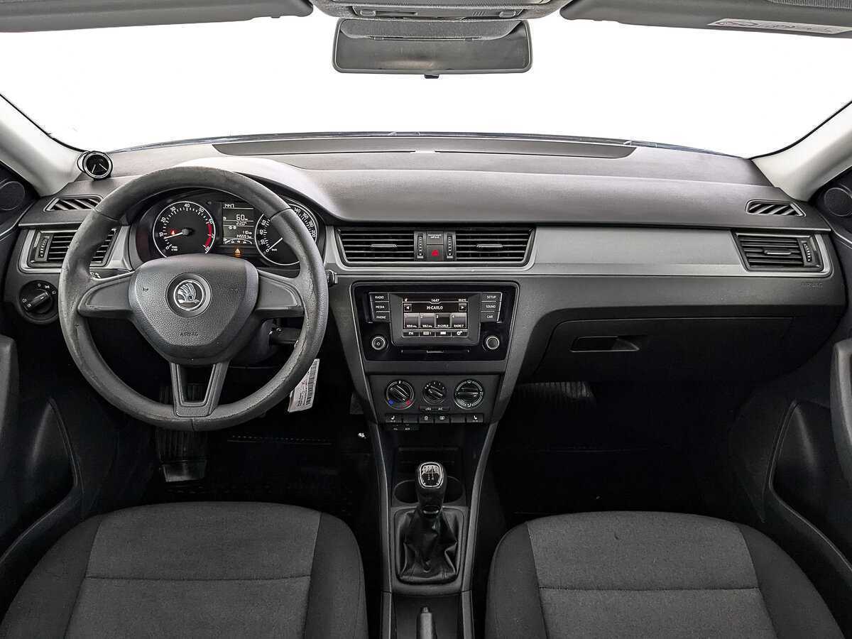 Skoda Rapid б/у, 2017, Механическая. Фото: #11
