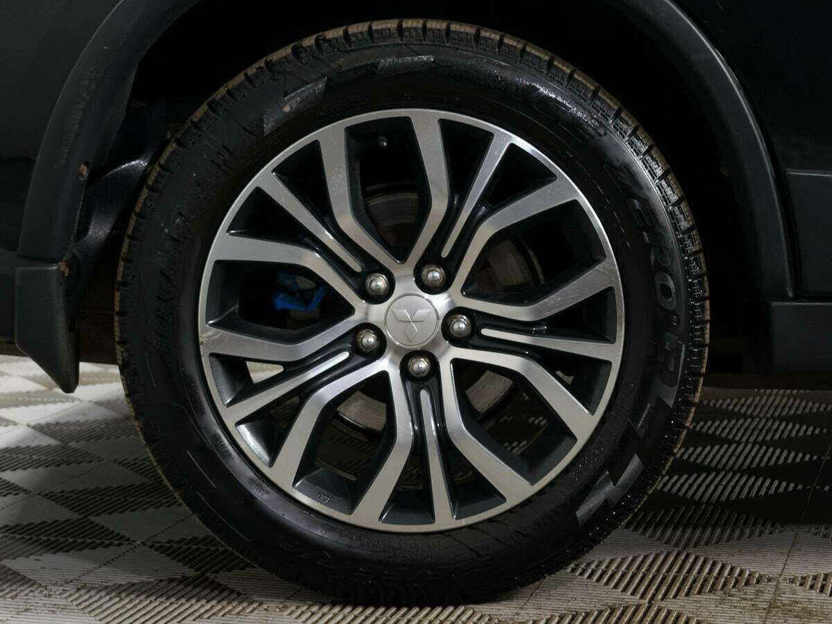 Mitsubishi Outlander б/у, 2016, Вариатор. Фото: #14
