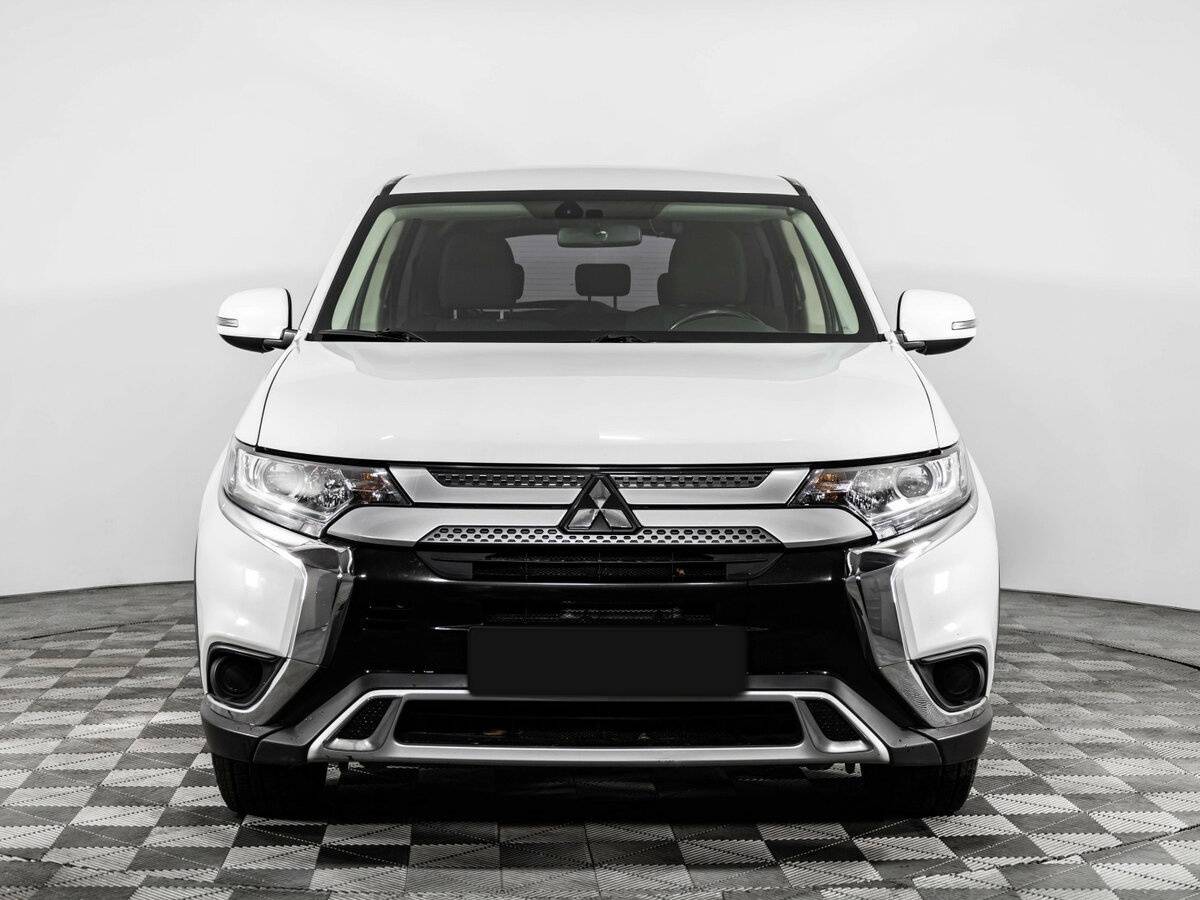 Mitsubishi Outlander б/у, 2018, Вариатор. Фото: #1