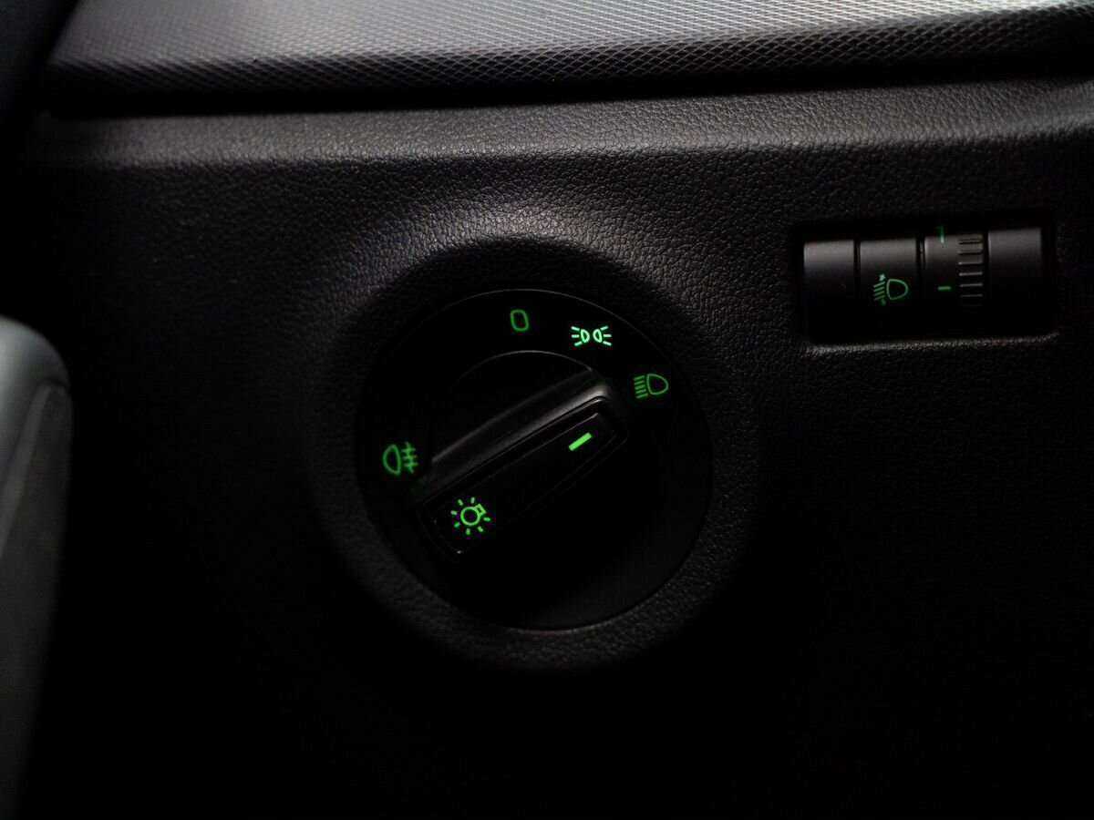 Skoda Rapid б/у, 2020, Механическая. Фото: #16