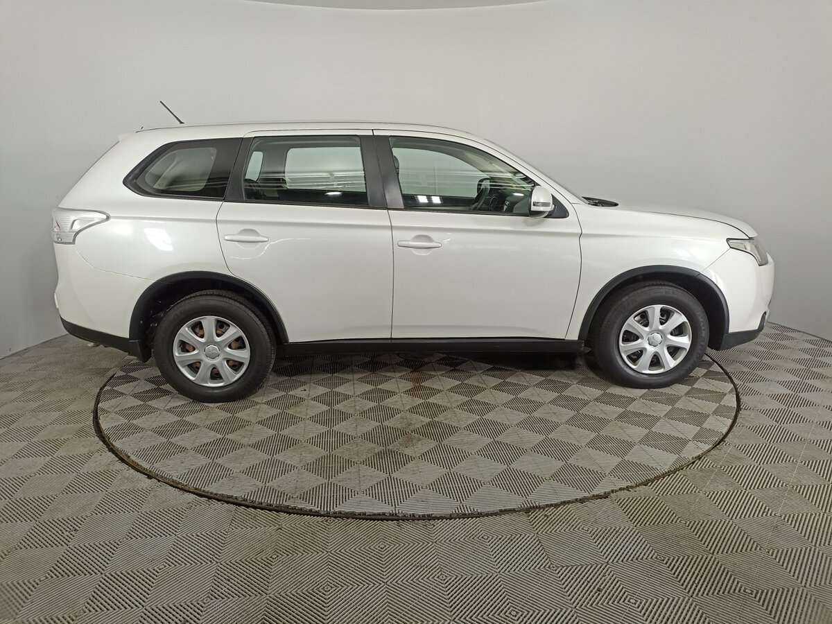 Mitsubishi Outlander б/у, 2014, Вариатор. Фото: #3