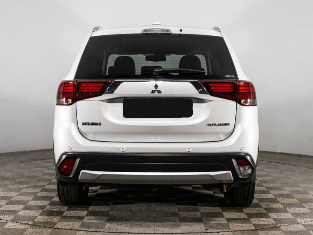 Mitsubishi Outlander б/у, 2018, Вариатор. Фото: #5