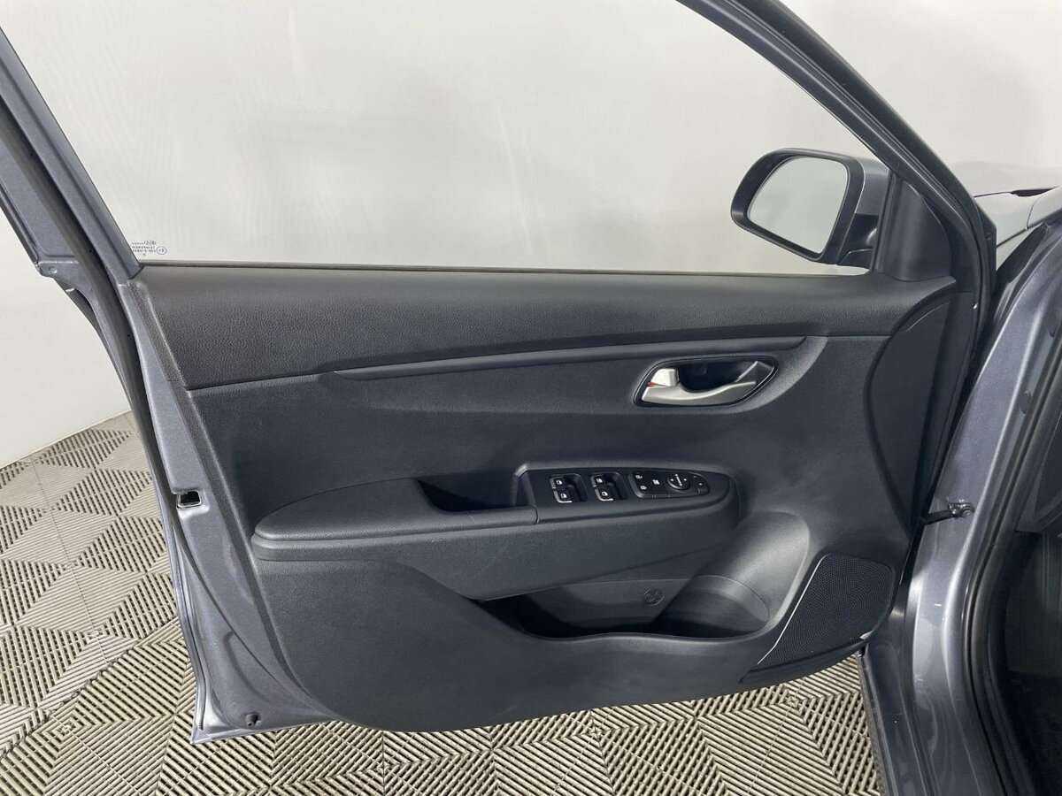 Kia Rio б/у, 2020, Автоматическая. Фото: #7