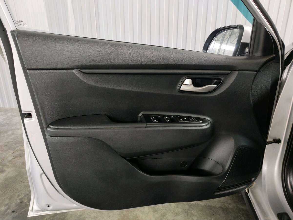 Kia Rio б/у, 2019, Автоматическая. Фото: #11