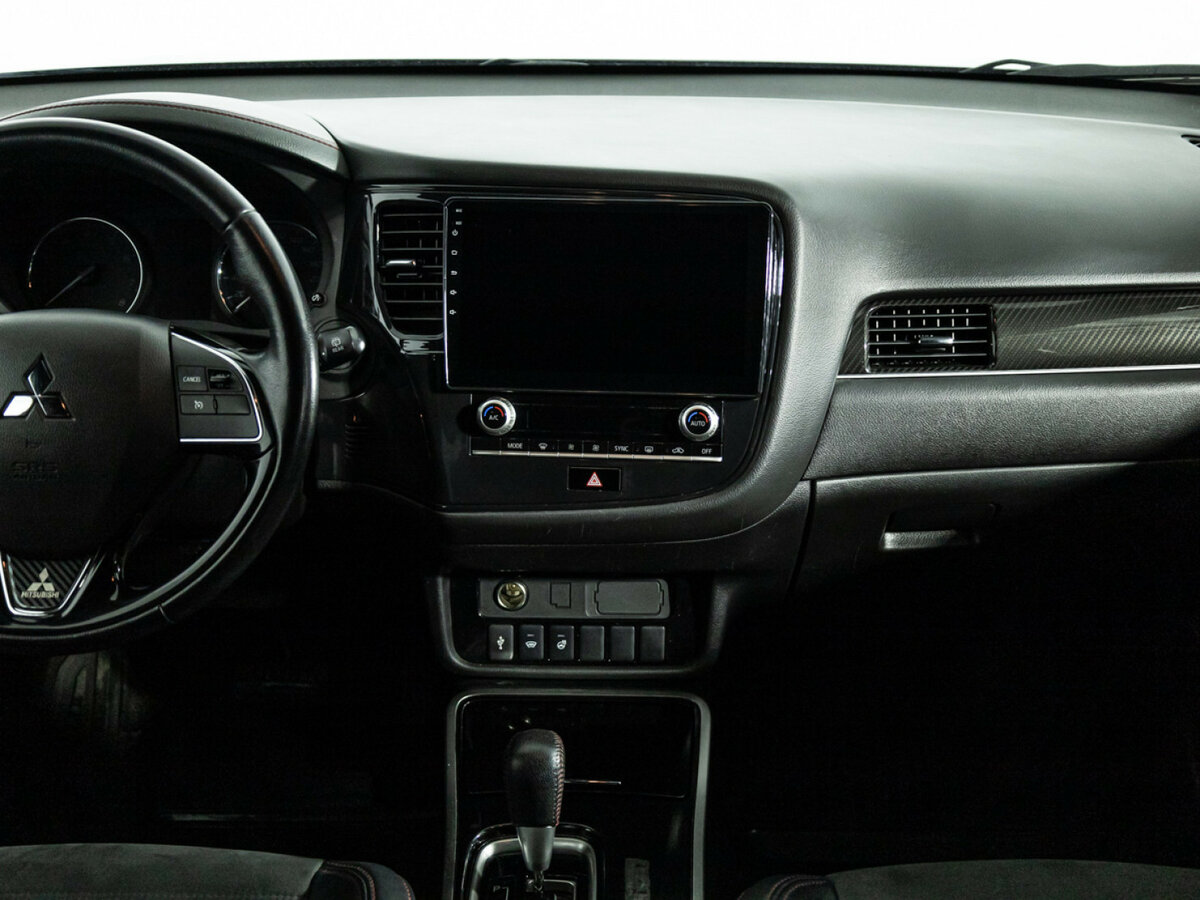 Mitsubishi Outlander б/у, 2020, Вариатор. Фото: #13