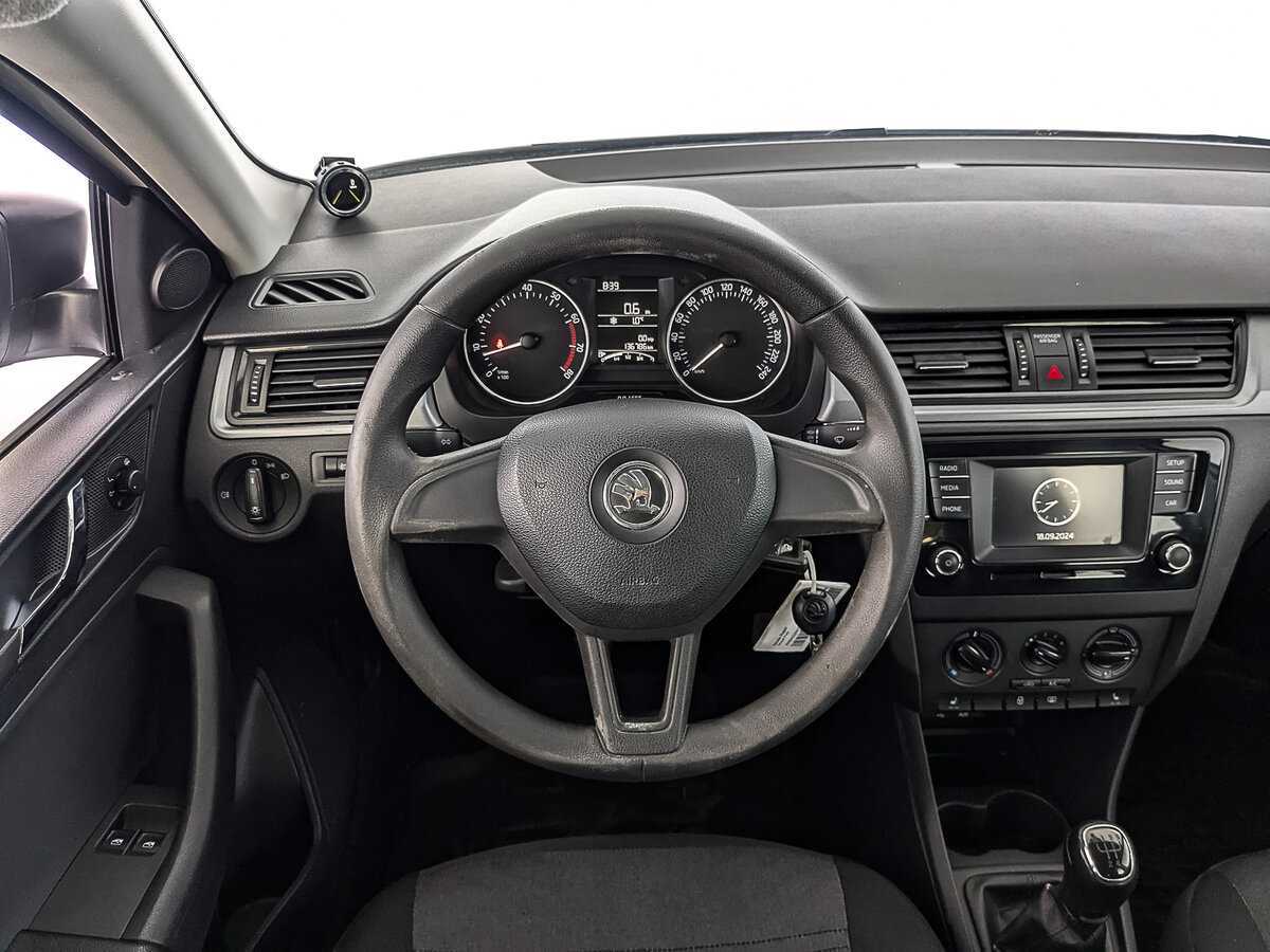 Skoda Rapid б/у, 2017, Механическая. Фото: #18
