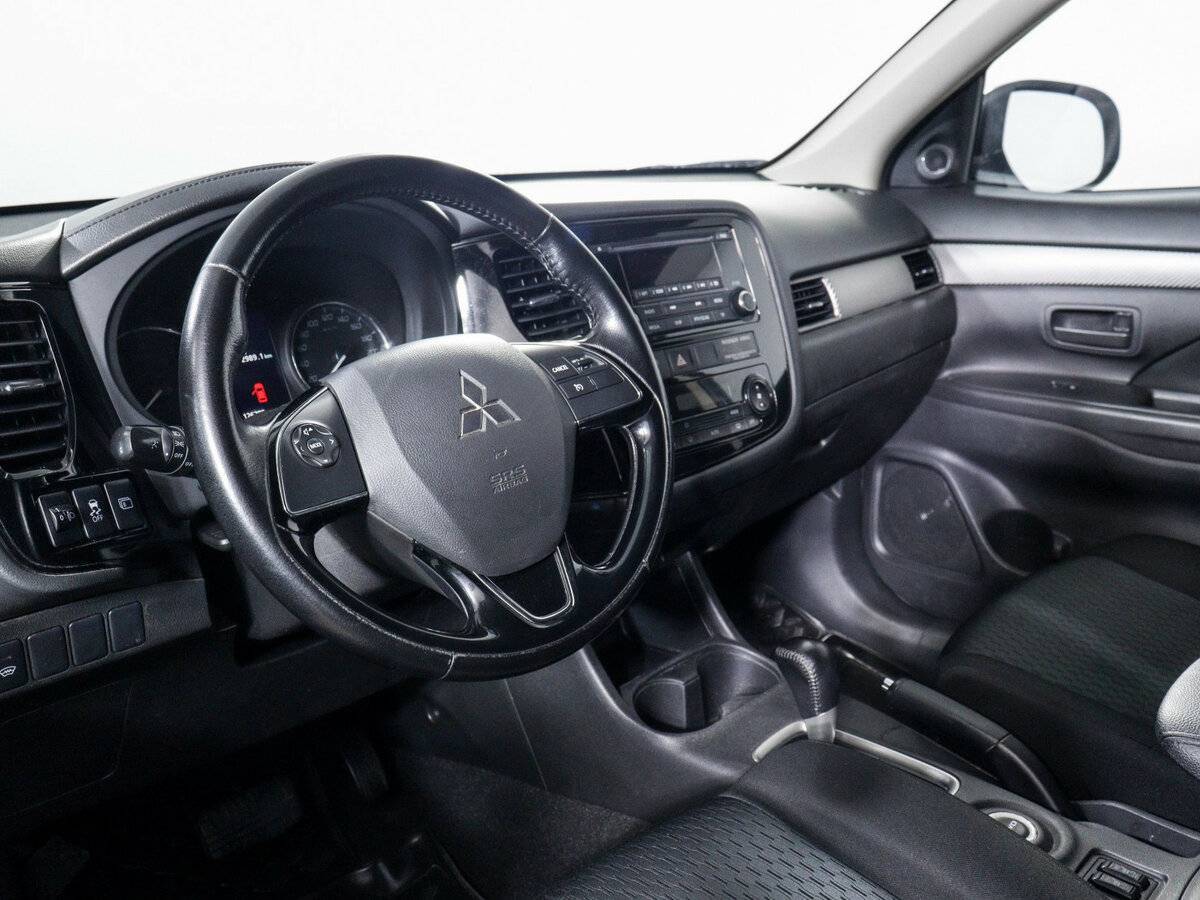 Mitsubishi Outlander б/у, 2015, Вариатор. Фото: #10