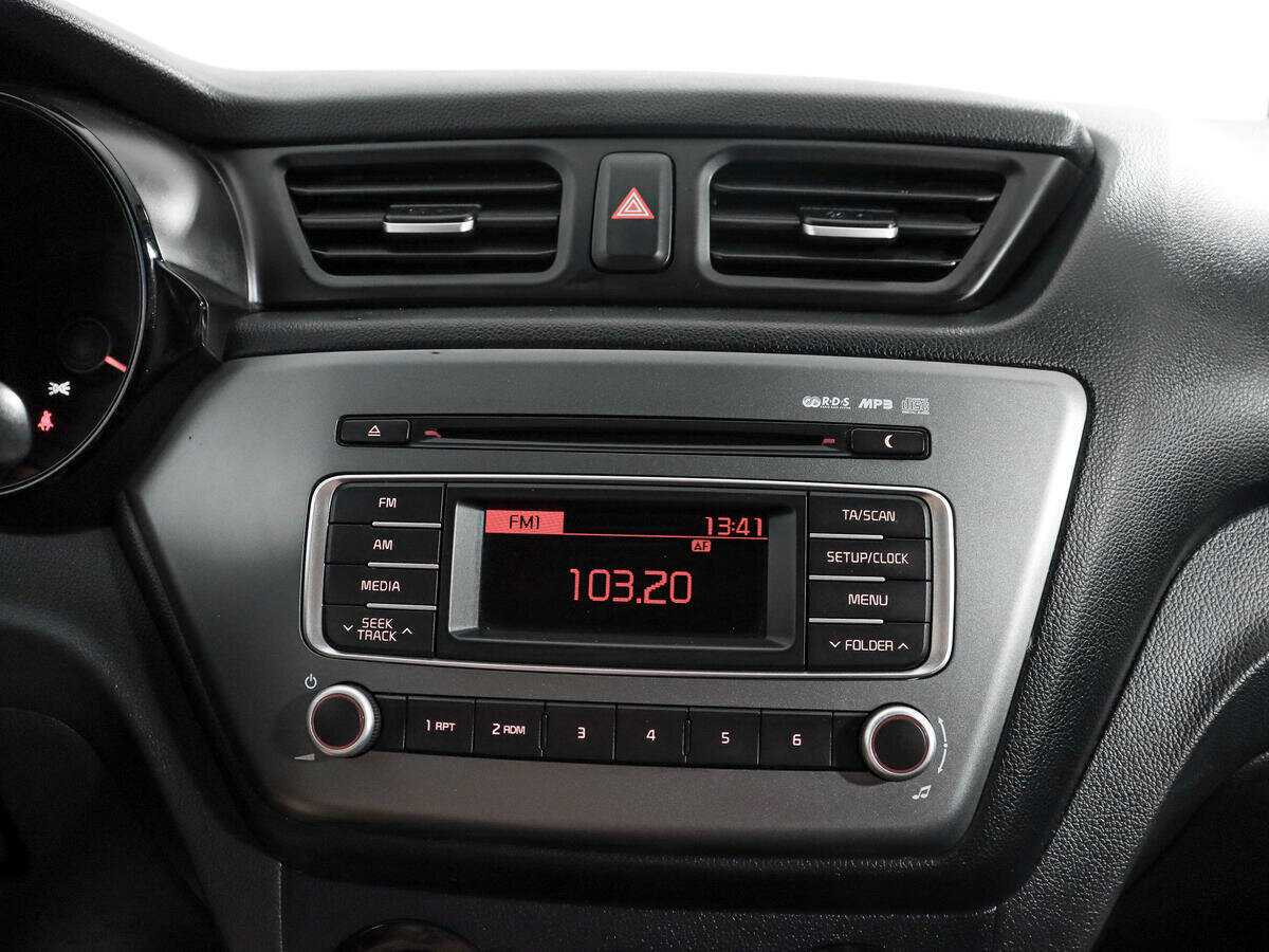 Kia Rio б/у, 2015, Автоматическая. Фото: #10