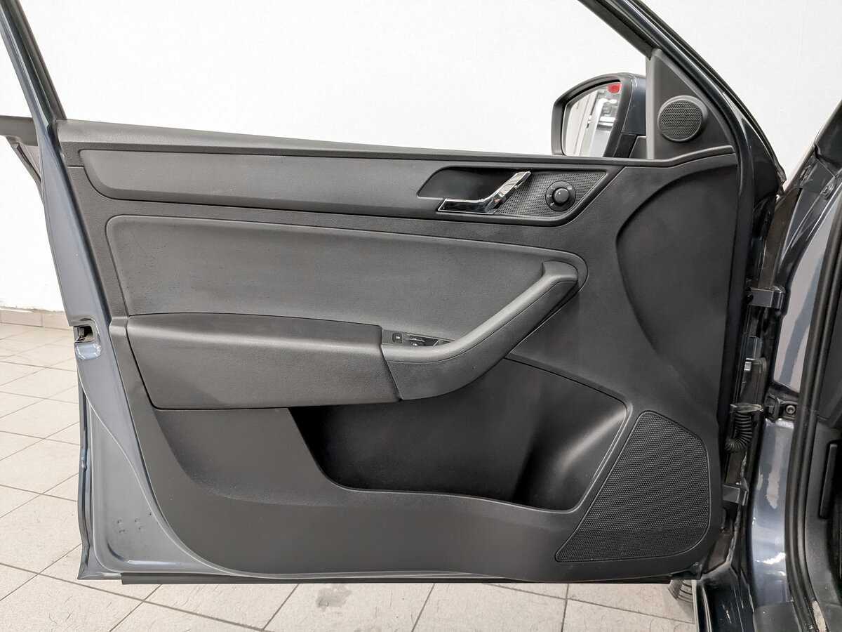 Skoda Rapid б/у, 2016, Механическая. Фото: #16