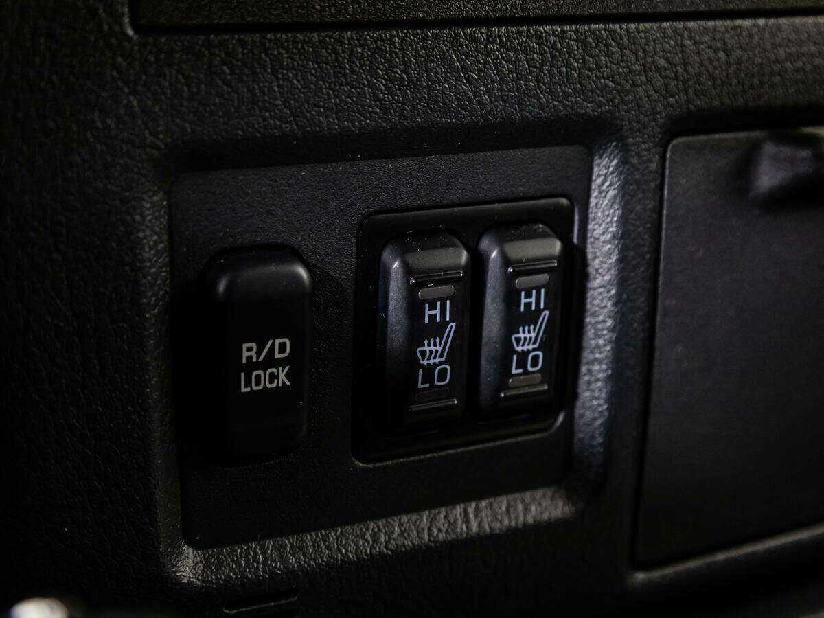 Mitsubishi Pajero б/у, 2015, Автоматическая. Фото: #14