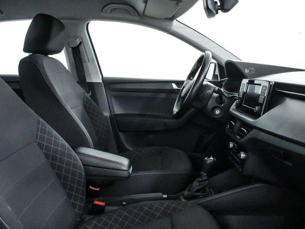 Skoda Rapid б/у, 2020, Автоматическая. Фото: #7