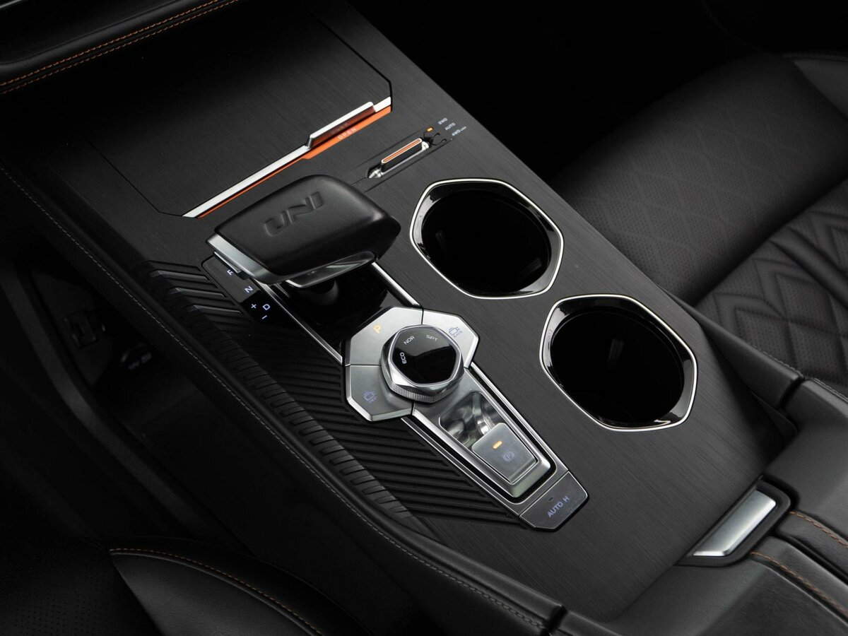 Changan UNI-K б/у, 2023, Автоматическая. Фото: #25