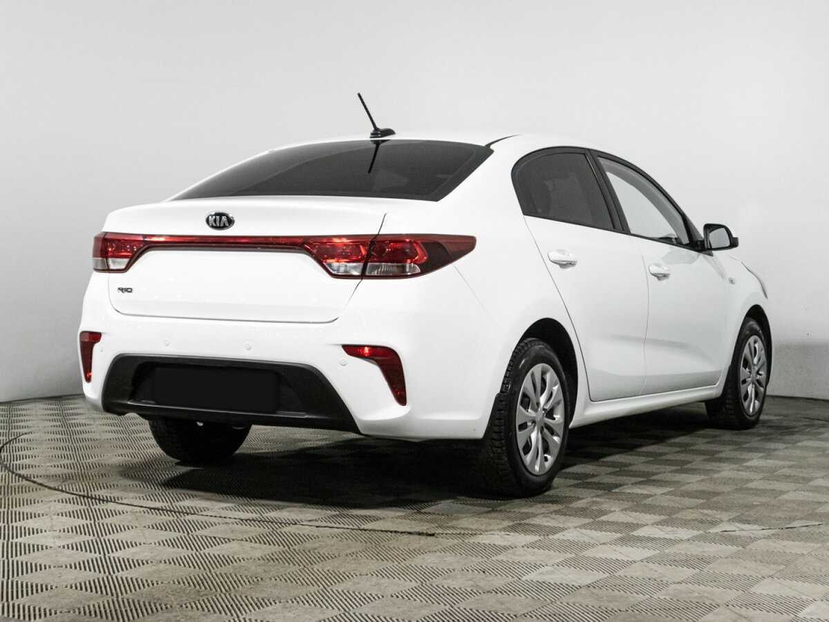 Kia Rio б/у, 2017, Автоматическая. Фото: #4