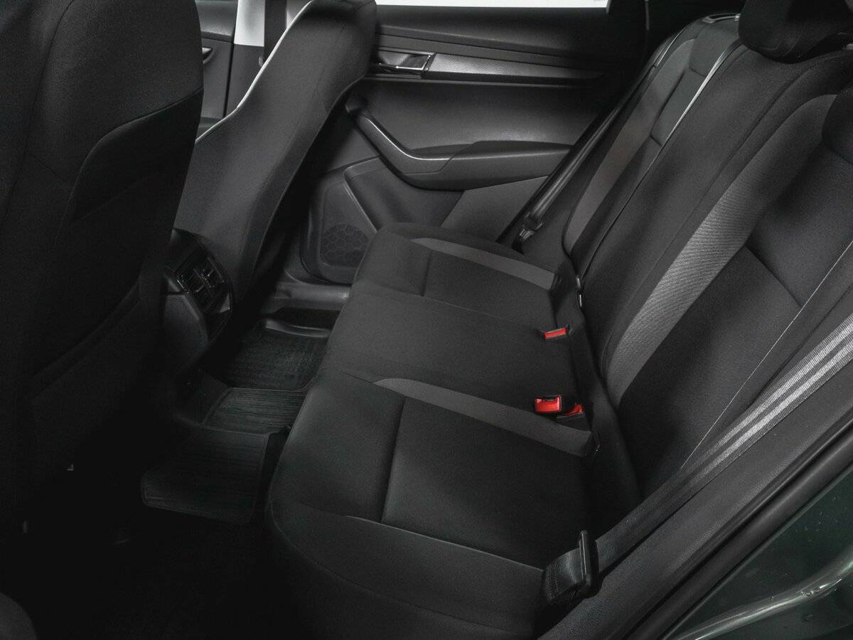 Skoda Karoq б/у, 2021, Автоматическая. Фото: #6