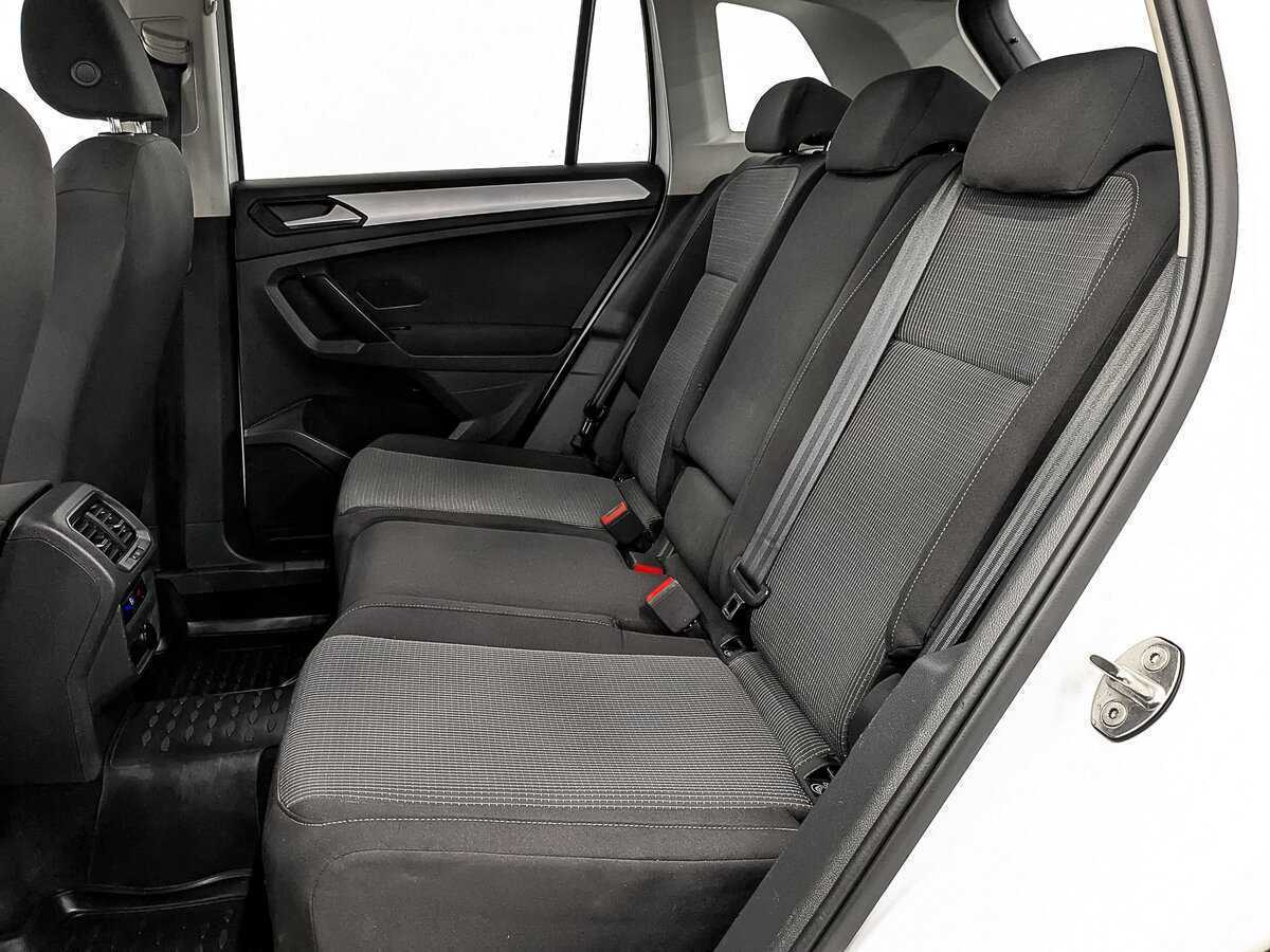 Volkswagen Tiguan б/у, 2021, Роботизированная. Фото: #15