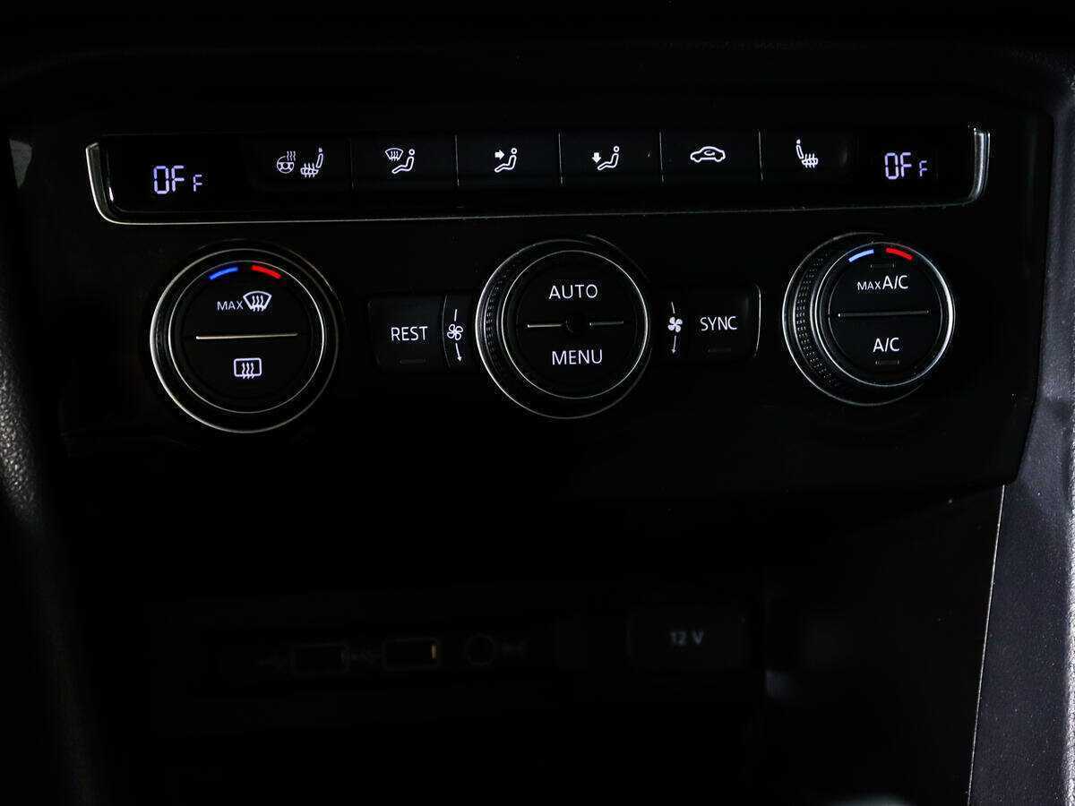 Volkswagen Tiguan б/у, 2020, Роботизированная. Фото: #15