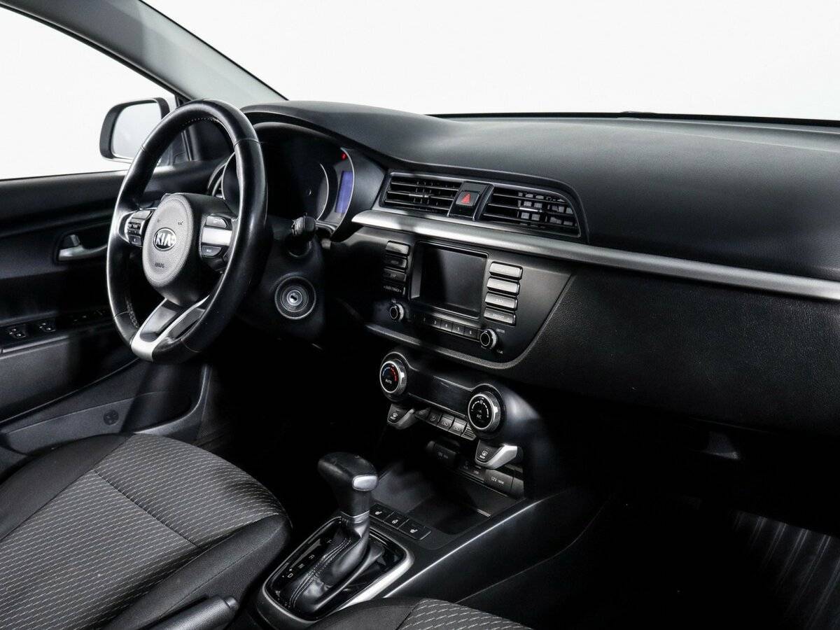 Kia Rio б/у, 2017, Автоматическая. Фото: #8