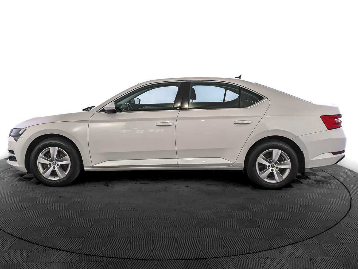 Skoda Superb б/у, 2021, Роботизированная. Фото: #7