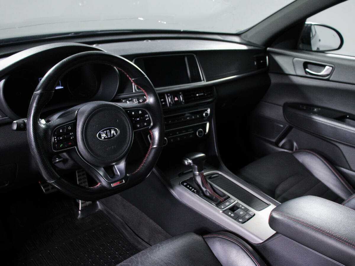Kia Optima б/у, 2017, Автоматическая. Фото: #12