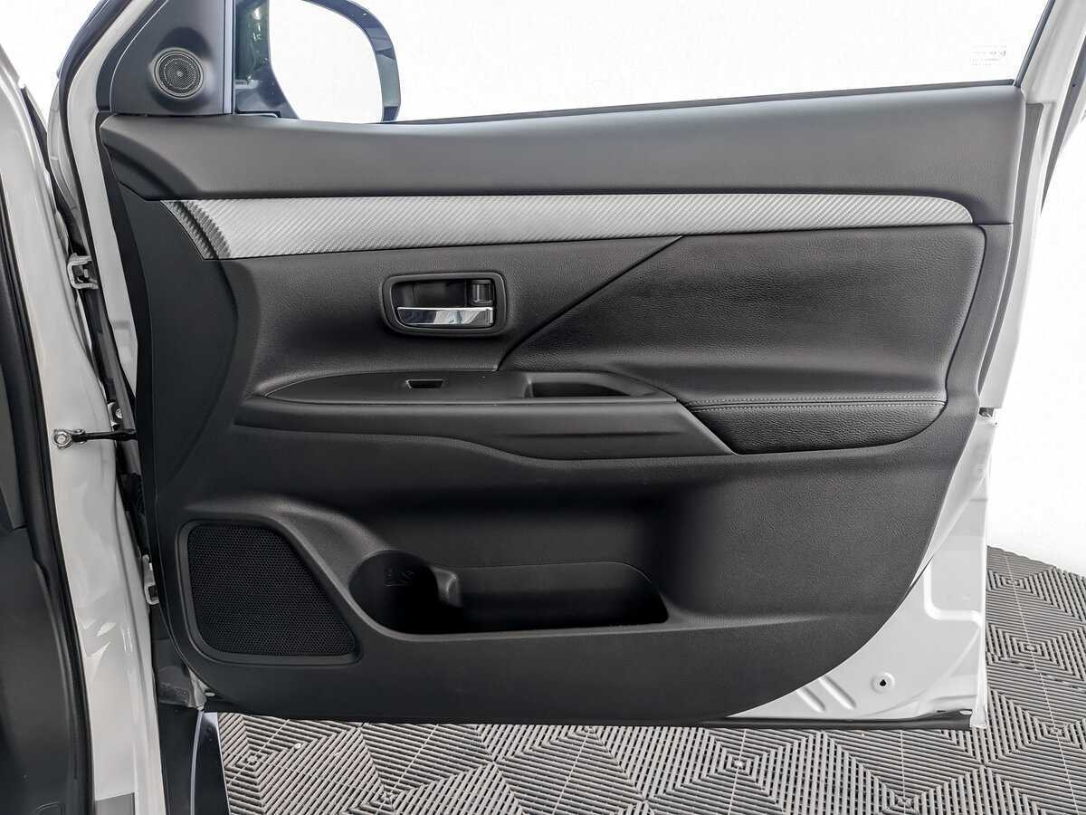 Mitsubishi Outlander б/у, 2014, Вариатор. Фото: #20