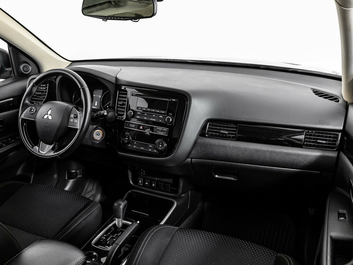 Mitsubishi Outlander б/у, 2019, Вариатор. Фото: #6