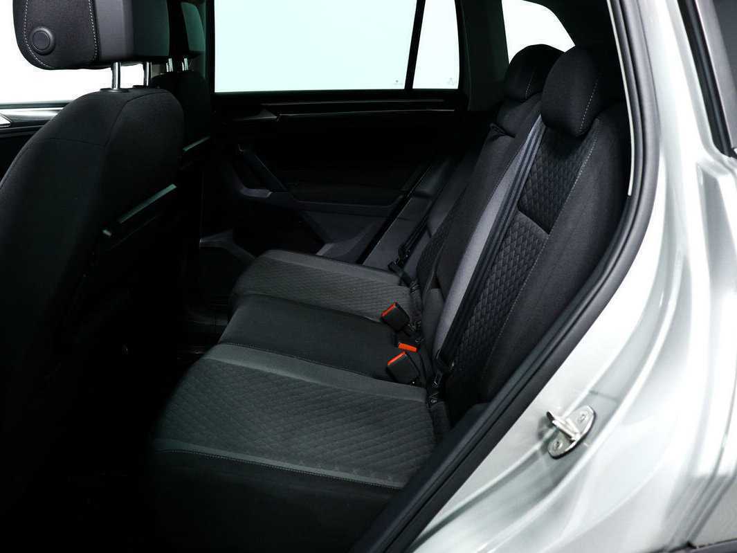 Volkswagen Tiguan б/у, 2016, Роботизированная. Фото: #11