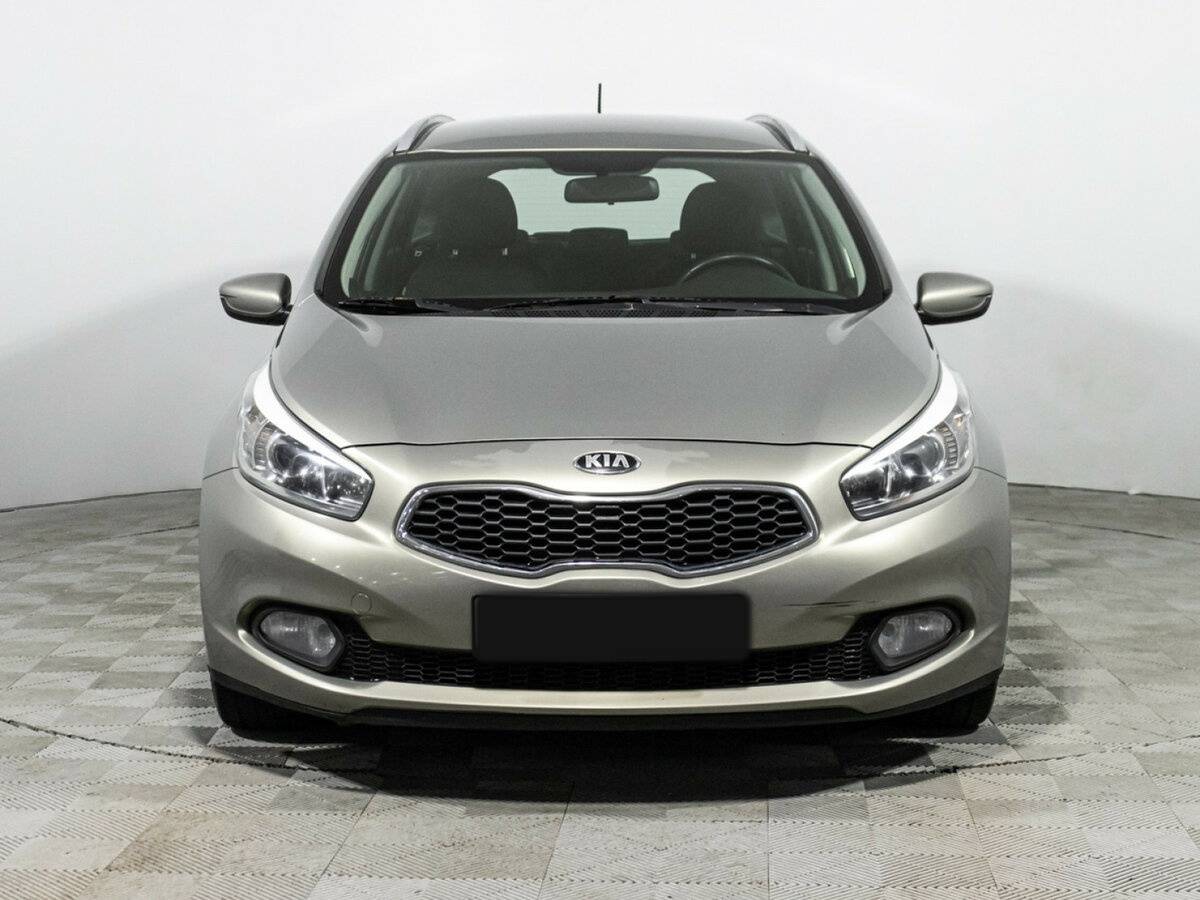 Kia Ceed б/у, 2012, Автоматическая. Фото: #1