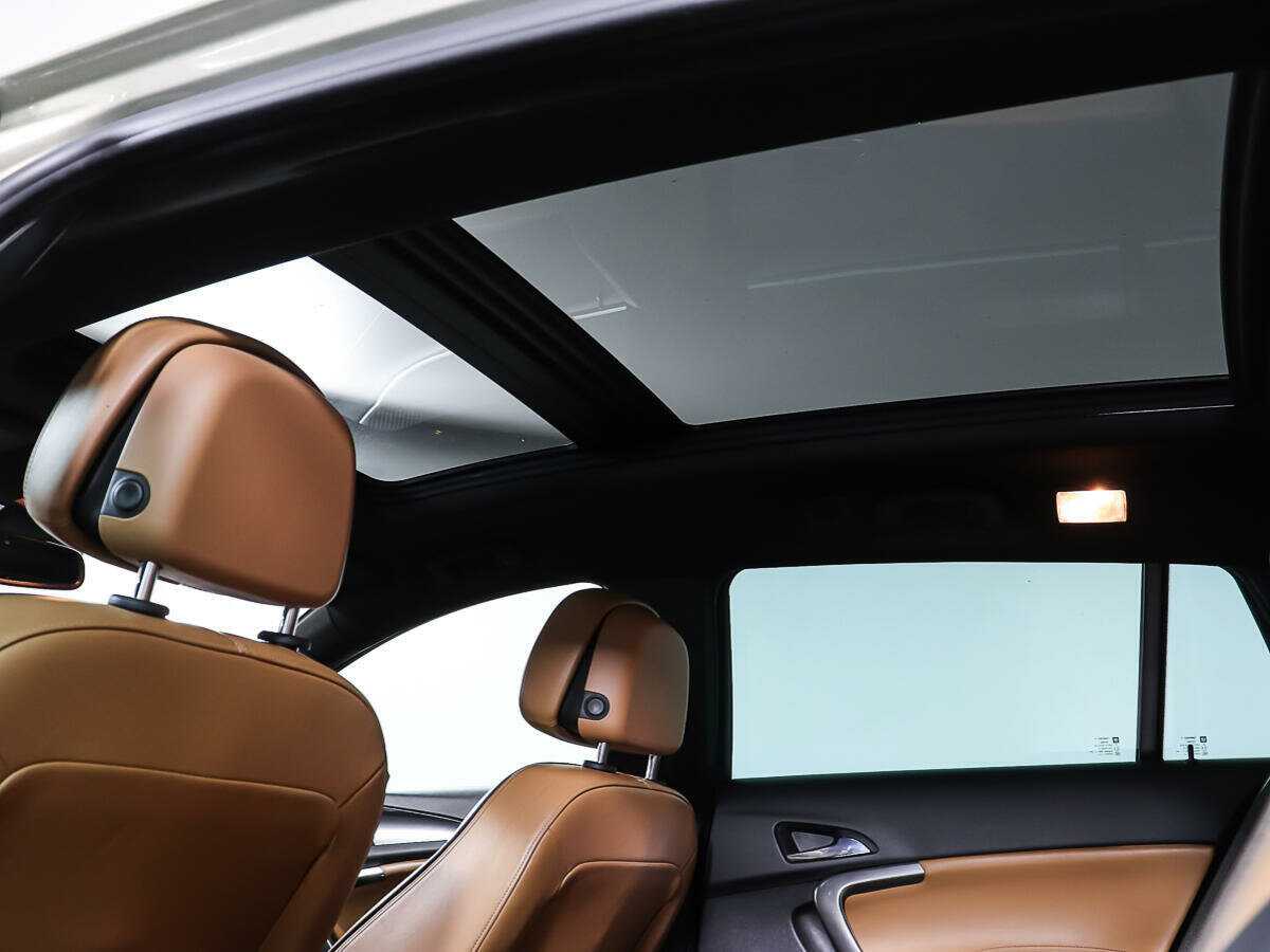 Opel Insignia б/у, 2014, Автоматическая. Фото: #15