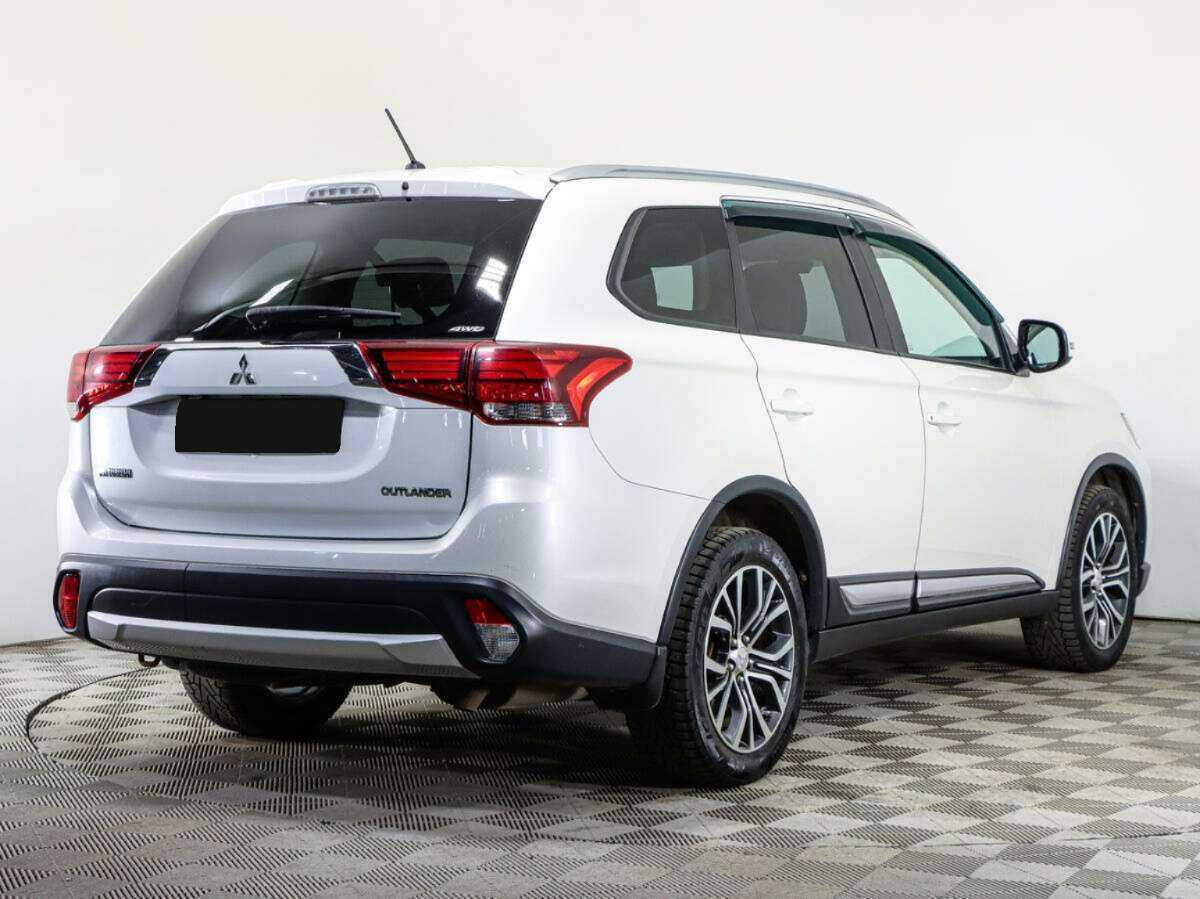 Mitsubishi Outlander б/у, 2015, Вариатор. Фото: #4